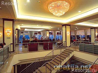 Ambassador Hotel 12